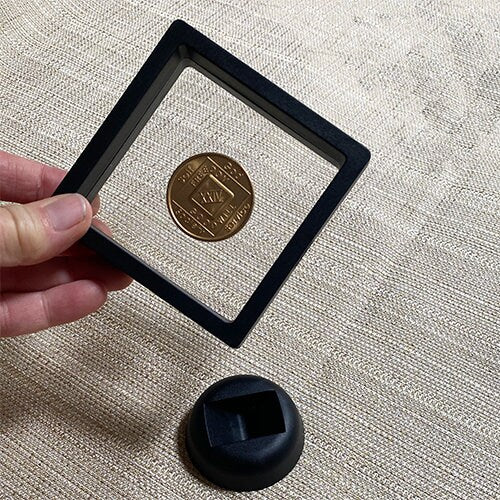 3D Floating Medallion Display