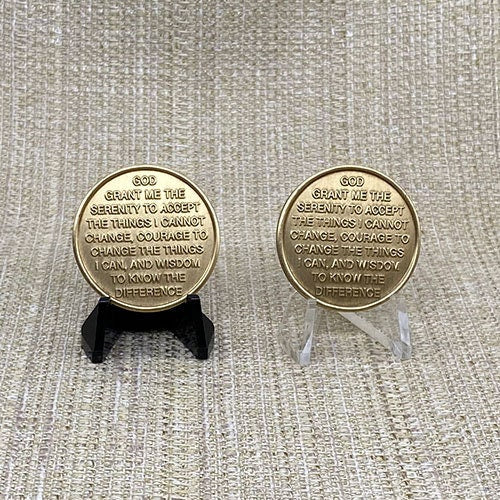 Medallion Stand