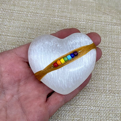 Chakra Selenite Heart Kit