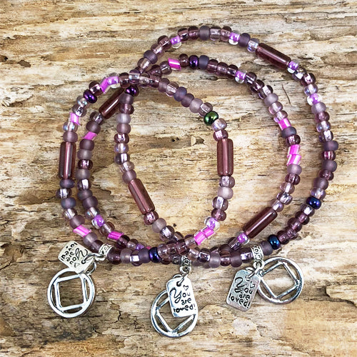 Narcotics Anonymous - Plum Czech beads stretch bracelet - "You are loved"